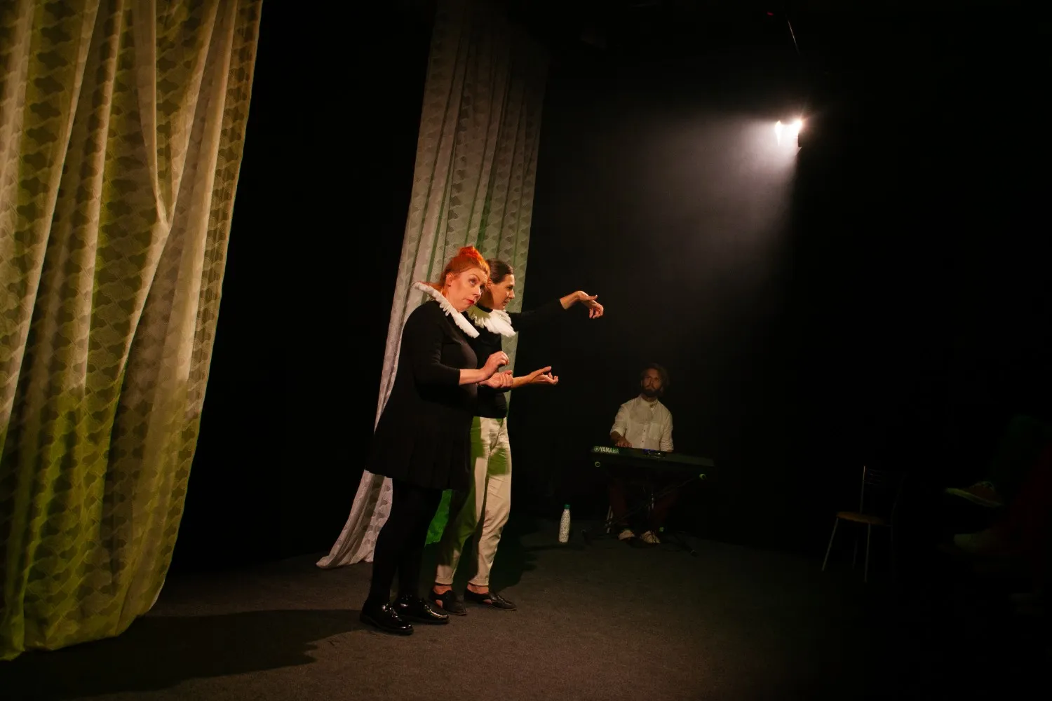 Shakespeare DarjaSemenihhina Imrpov theater Tallinn Fringe Festival Photo Anton Serdjukov